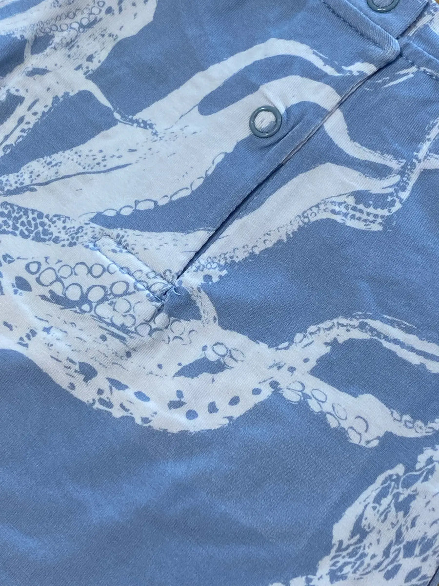 Short Sleeve Onesie (He'e Skies)