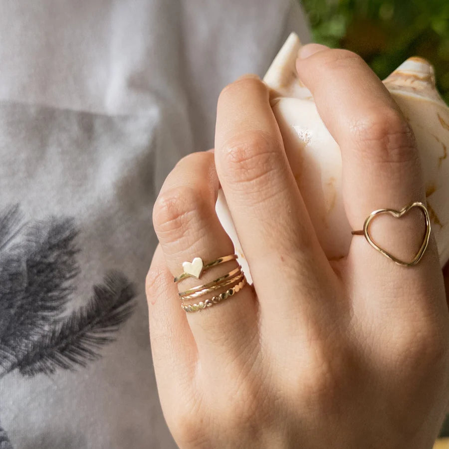 Golden Mini Heart Ring 14k
