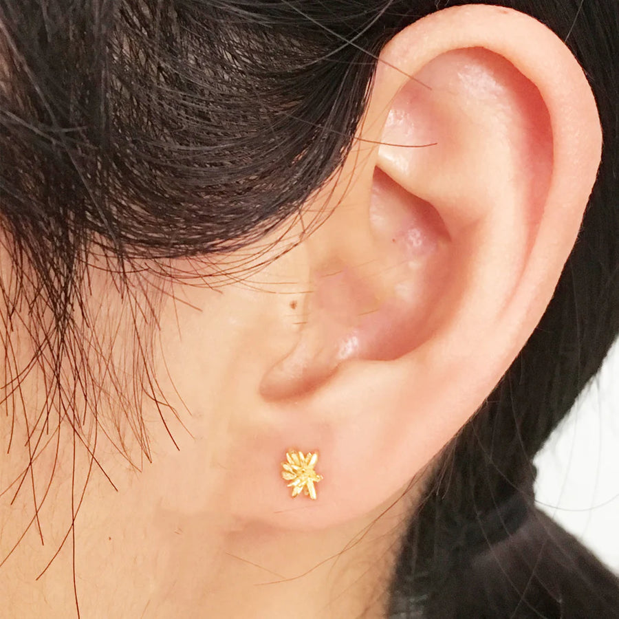 Chrysanthemum Posts - 18K Gold Vermeil