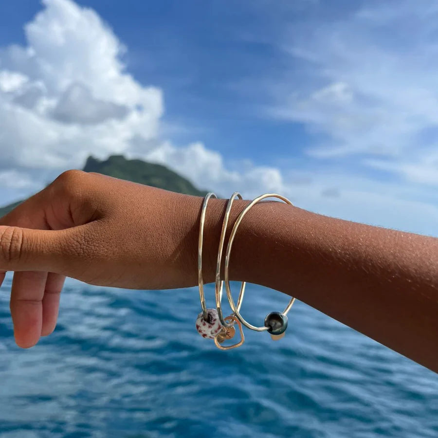 Hawaiian Shell Bangle Bracelet 14K Gold Fill