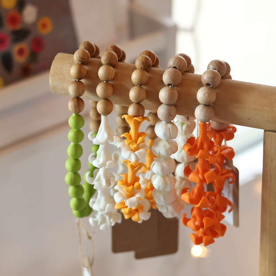 Car Lei Pua Collection