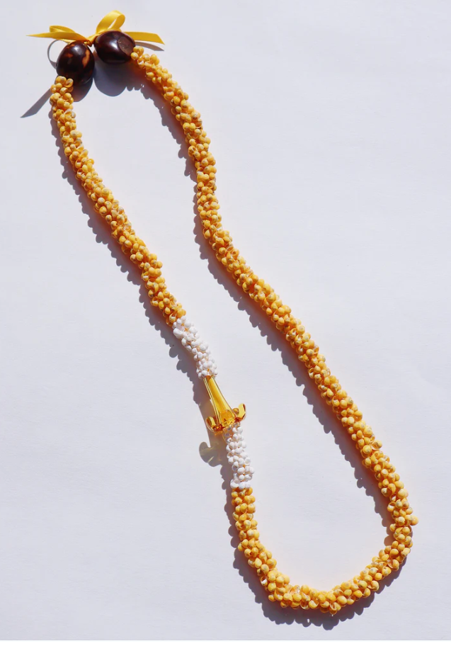 Mongo Shell Lei w/ 1 Pua