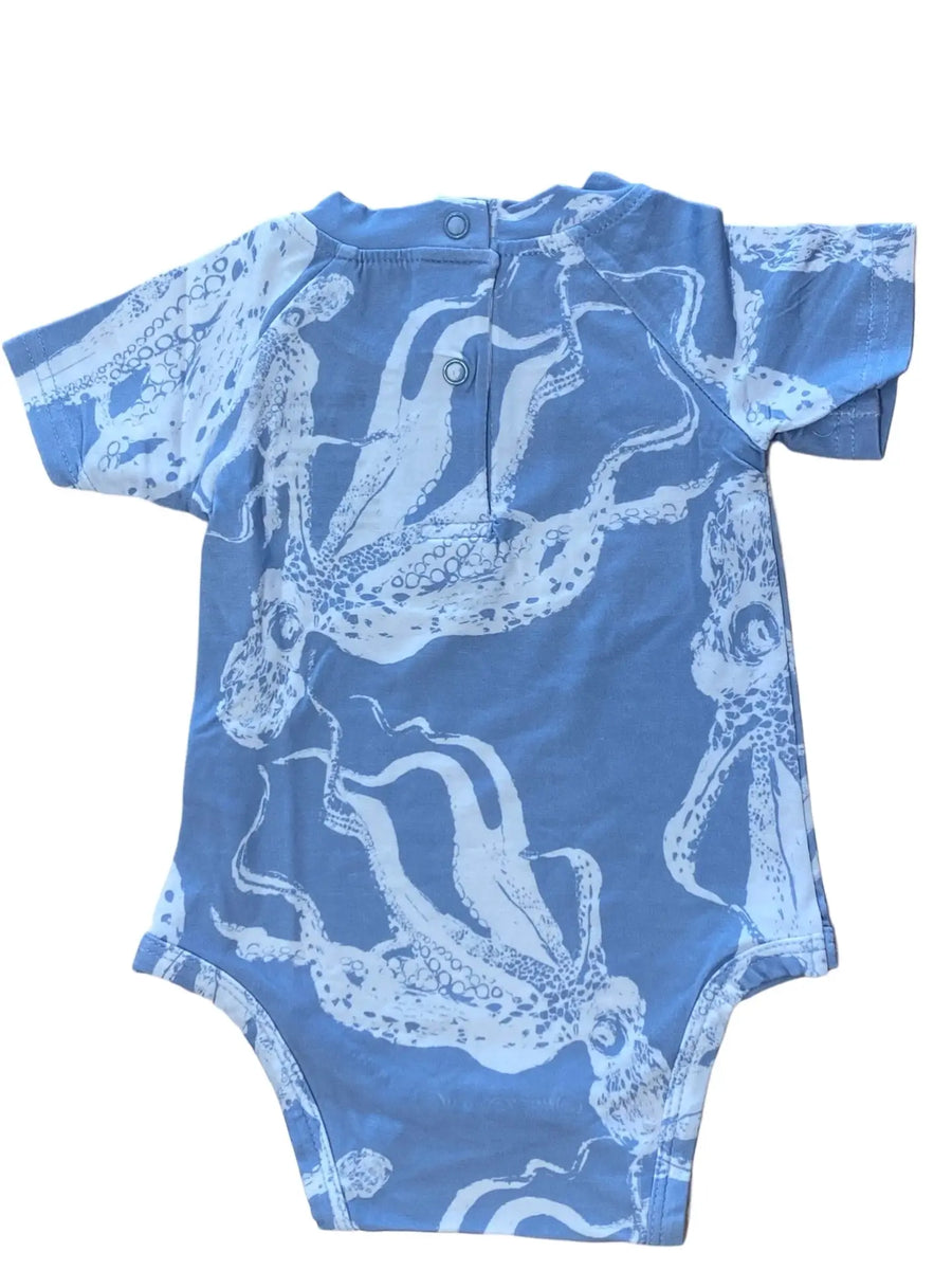 Short Sleeve Onesie (He'e Skies)